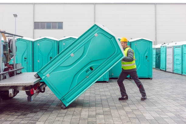 Portable Toilet Options We Offer in Cave City, AR